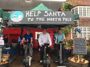 Cycle for Santa